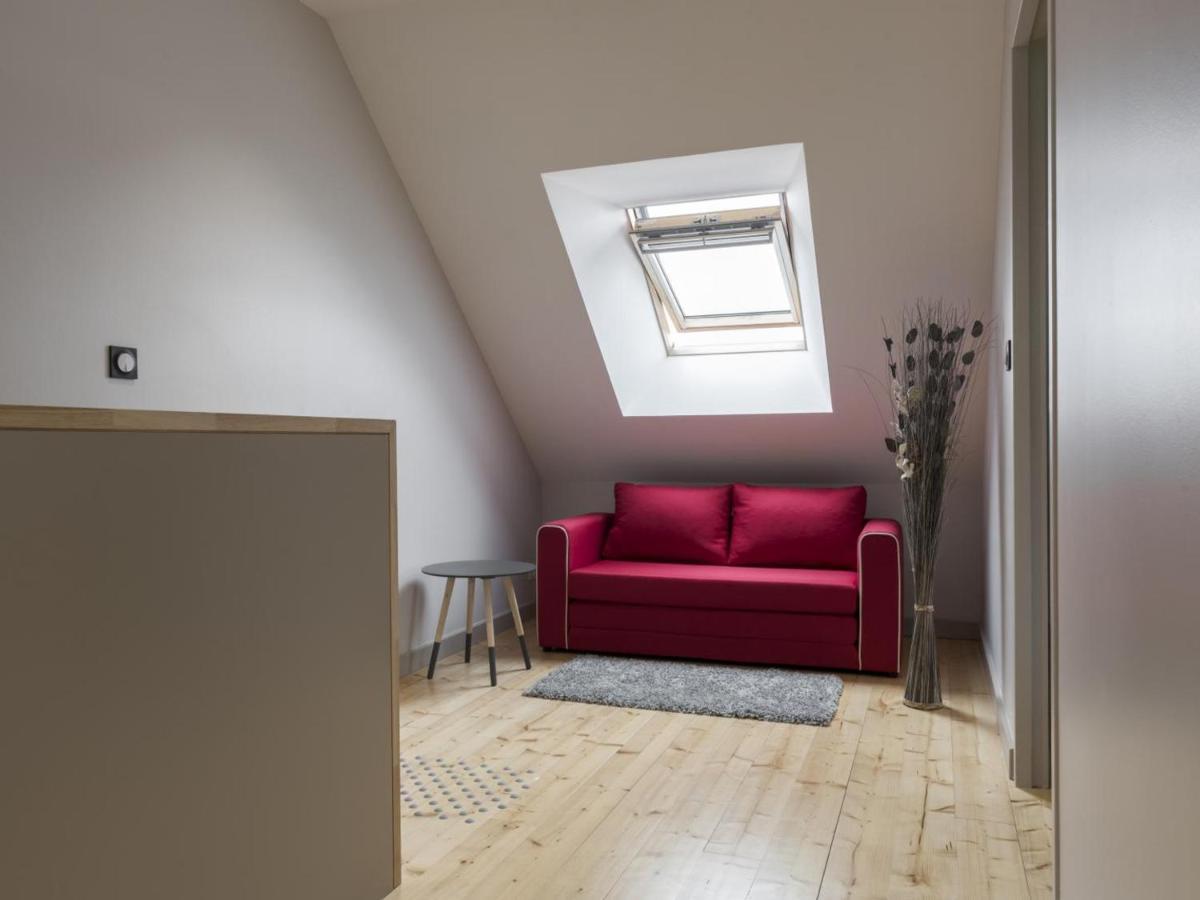 Gite Renove Avec Terrasse, Poele A Bois Et Wifi A Chapeau - Fr-1-489-79 Eksteriør billede